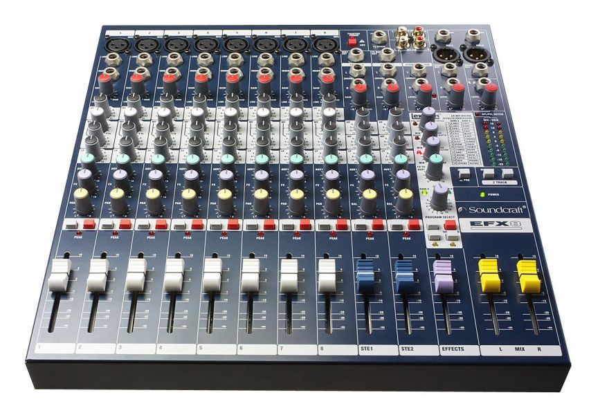 Location d'une console son Soundcraft EFX8 avec effet